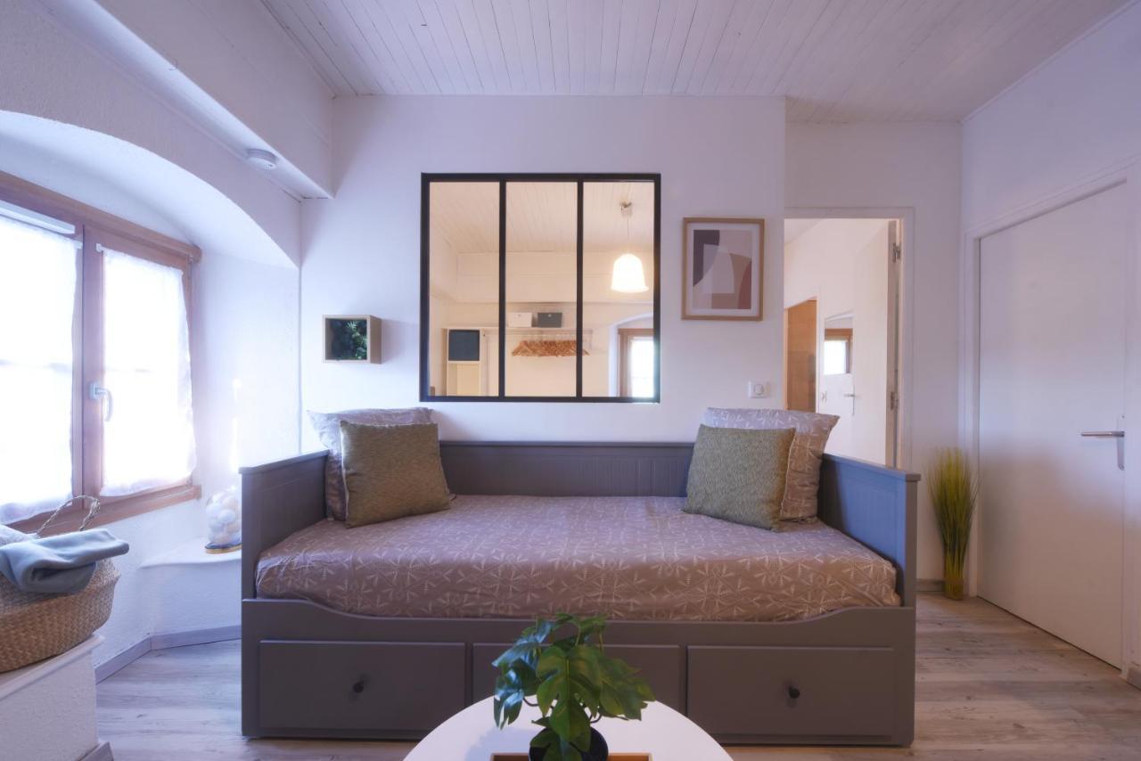 Cabana & Entre 2 Lacs / Residence Montfort Rumilly  Exteriör bild