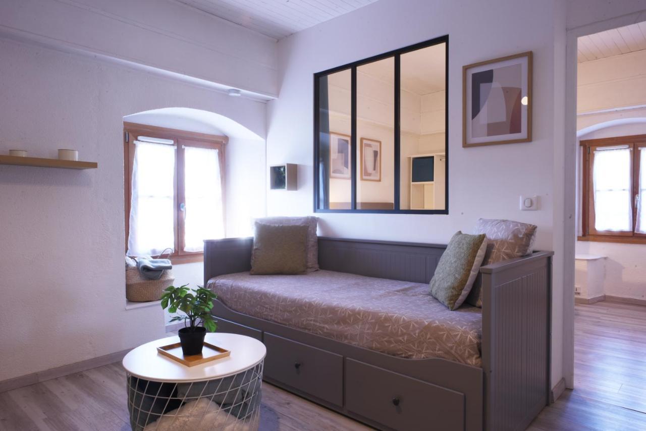 Cabana & Entre 2 Lacs / Residence Montfort Rumilly  Exteriör bild