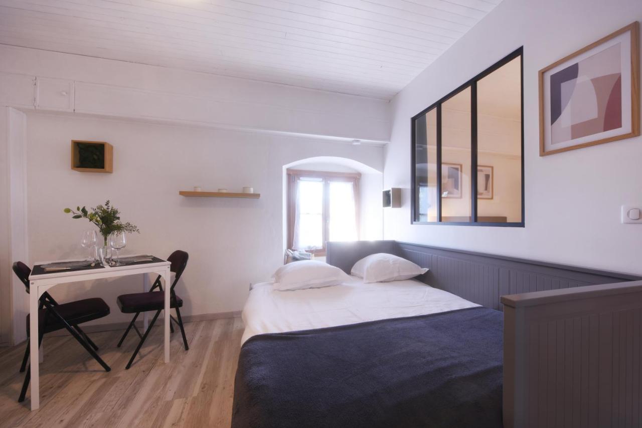 Cabana & Entre 2 Lacs / Residence Montfort Rumilly  Exteriör bild